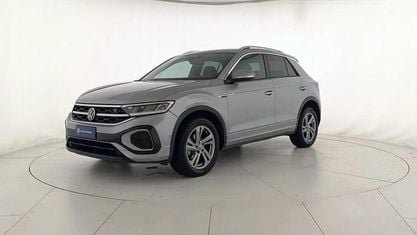 Używany VW T-Roc R-line 110 KM (80 kW) 2023 Srebrny SUV