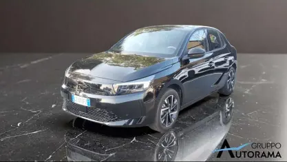 Usata Opel Corsa 101 CV (74 kW) 2025 Nero Utilitaria