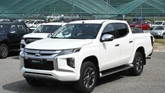 Bianco Usata 2020 Mitsubishi L200 Intense Pick-up | 28.900 € (Buon prezzo)