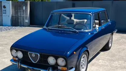 Usata Alfa Romeo 2000 132 CV (97 kW) 1970 Blu Berlina