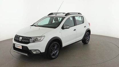 Usata Dacia Sandero 90 CV (66 kW) 2018 Bianco Utilitaria
