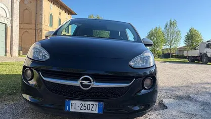 Usata Opel Adam 69 CV (50 kW) 2014 Utilitaria