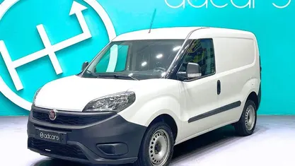 Usata Fiat Doblò 120 CV (88 kW) 2020 Monovolume