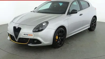 Usata Alfa Romeo Giulietta Veloce 170 CV (125 kW) 2019 Argento Utilitaria