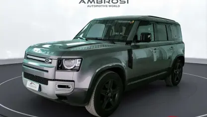 Usata Land Rover Defender SE 400 CV (294 kW) 2021 Grigio SUV