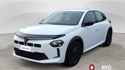 Usata Lancia Ypsilon 110 CV (80 kW) 2025 Utilitaria