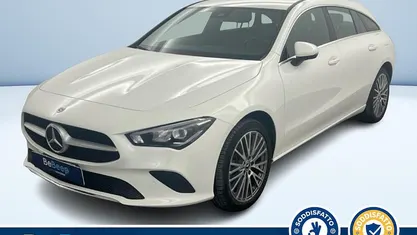 Bianco pastello Usata 2023 Mercedes CLA250e Shooting Brake Station wagon | 26.900 € (Buon prezzo)