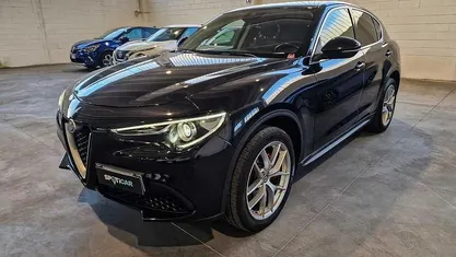 Usata Alfa Romeo Stelvio 280 CV (205 kW) 2017 Nero SUV