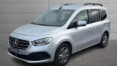 Usata 2024 Mercedes 180 Tre volumi | 29.900 € (Buon prezzo)