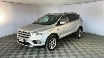 Usata Ford Kuga Titanium 120 CV (88 kW) 2018 Argento SUV