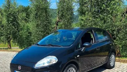 Usata Fiat Grande Punto 77 CV (56 kW) 2013 Nero Utilitaria