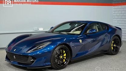 Usata Ferrari 812 800 CV (588 kW) 2018 Blu Coupé