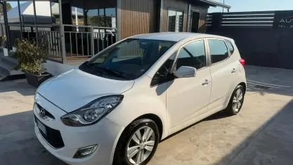 Usata Hyundai ix20 90 CV (66 kW) 2011 Bianco Utilitaria