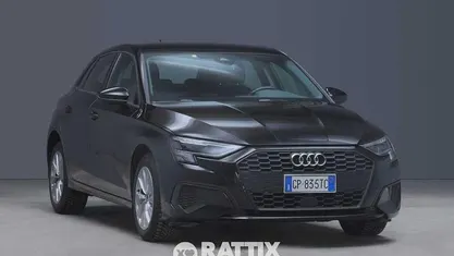Nero Usata 2023 Audi A3 Business Tre volumi | 27.164 € (Buon prezzo)