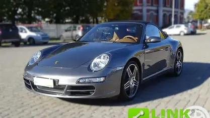 Usata Porsche 911 Carrera 4S Cabriolet 355 CV (261 kW) 2008 Grigio Cabrio