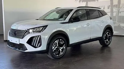 Bianco Usata 2025 Peugeot 2008 Allure SUV | 18.250 € (Buon prezzo)