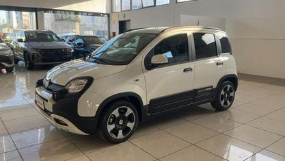 Nuova Fiat Panda Cross Cross 69 CV (50 kW) 2025 Bianco Utilitaria