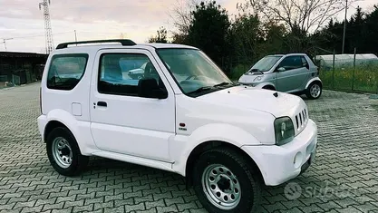 Usata Suzuki Jimny 82 CV (60 kW) 2005 SUV