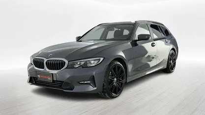 Usata 2022 BMW 320 Advantage Station wagon | 31.800 € (Buon prezzo)