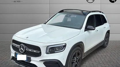 Usata Mercedes GLB200 Premium 150 CV (110 kW) 2022 Bianco SUV