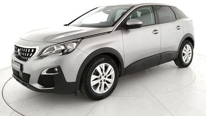 Usata Peugeot 3008 Business-Line 131 CV (96 kW) 2020 Grigio artense SUV