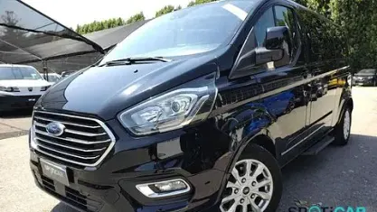 Usata Ford Tourneo Custom Titanium X 185 CV (136 kW) 2020 Nero Furgone