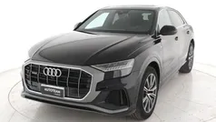 Nero metallizato Usata 2021 Audi Q8 Sport SUV | 62.000 € (Buon prezzo)