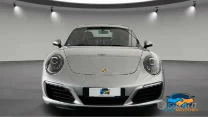 Usata Porsche 911 Carrera 370 CV (272 kW) 2017 Grigio Coupé