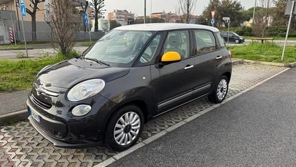 Usata Fiat 500L Lounge 85 CV (62 kW) 2015 Grigio Monovolume