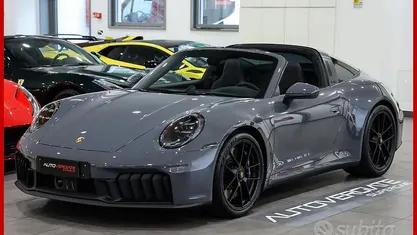 Usata Porsche 992 541 CV (397 kW) 2025 Cabrio