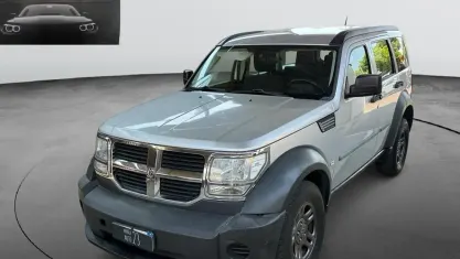 Usata Dodge Nitro 177 CV (130 kW) 2009 Grigio SUV