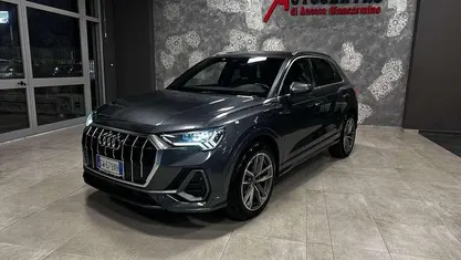 Grigio Usata 2019 Audi Q3 S-Line SUV | 26.900 € (Buon prezzo)