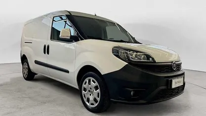 Usata Fiat Doblò 120 CV (88 kW) 2019 Bianco Monovolume