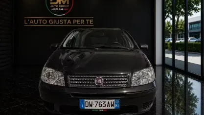 Usata Fiat Punto Active 60 CV (44 kW) 2009 Nero Utilitaria