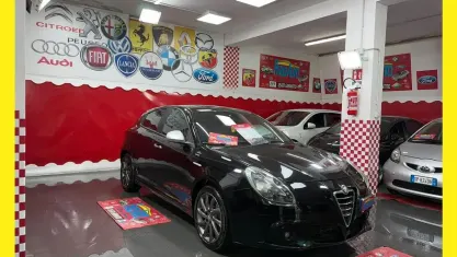 Usata Alfa Romeo Giulietta Veloce 105 CV (77 kW) 2013 Nero Utilitaria