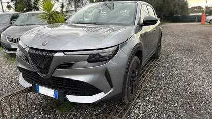 Begagnad Alfa Romeo GT Junior 136 HK (100 kW) 2025 Grå Pickup