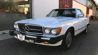Usata Mercedes SL500 231 CV (169 kW) 1988 Bianco pastello Cabrio