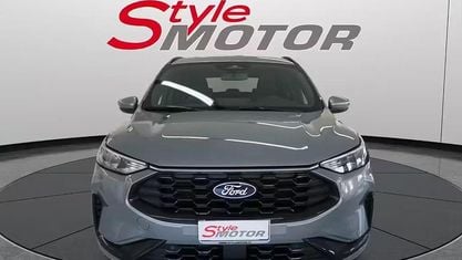 Usata Ford Kuga ST-Line 180 CV (132 kW) 2025 Grigio SUV