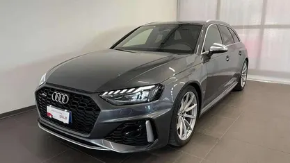 Usata 2021 Audi RS4 Comfort Station wagon | 69.000 € (Cara)