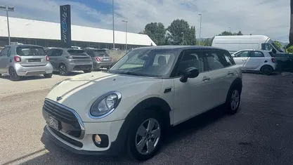 Bianco Usata 2016 Mini Cooper Clubman Station wagon | 12.750 € (Buon prezzo)