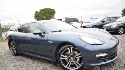 Usata Porsche Panamera 400 CV (294 kW) 2010 Blu Utilitaria