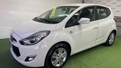 Usata Hyundai ix20 Comfort 90 CV (66 kW) 2014 Bianco Utilitaria