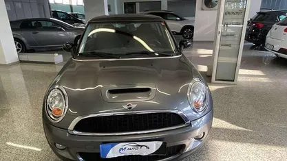 Grigio Usata 2010 Mini Cooper S Due volumi | 5990 € (Ottimo prezzo)