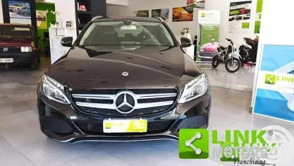 Usata Mercedes C220 170 CV (125 kW) 2018 Nero Station wagon