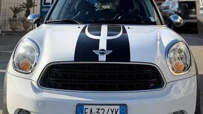 Usata Mini ONE 98 CV (72 kW) 2015 Bianco Utilitaria