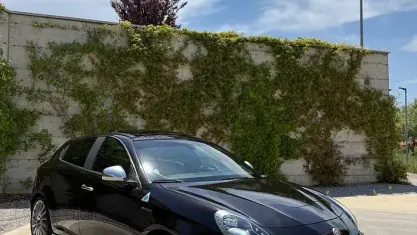 Usata Alfa Romeo Giulietta Quadrifoglio Verde 235 CV (172 kW) 2012 Nero Utilitaria