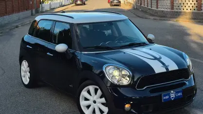 Usata Mini Cooper S Countryman 184 CV (135 kW) 2012 Bluazzurro SUV