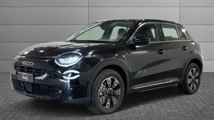 Usata Fiat 600 Pop 145 CV (106 kW) 2025 Verde mare d'italia (metallizz SUV