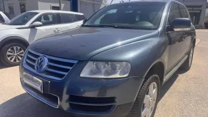 Usata VW Touareg 313 CV (230 kW) 2005 Grigio SUV