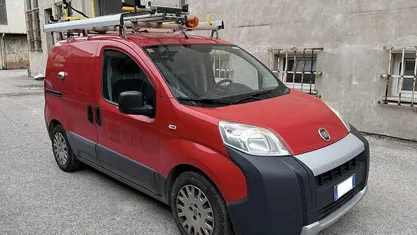 Rosso Usata 2015 Fiat Fiorino Monovolume | 4900 € (Super prezzo)
